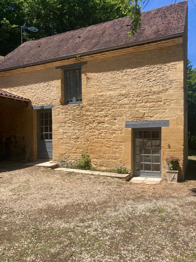 Villa Logis des 4 fées Sainte-Nathalène Exterior foto